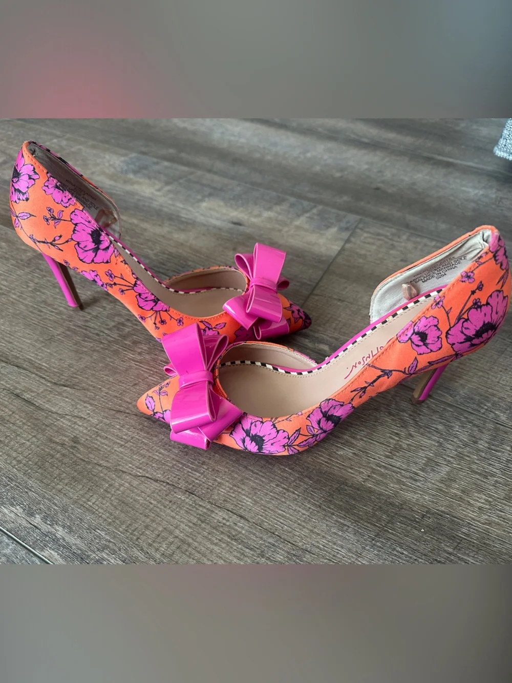 Betsey Johnson betsey johnson