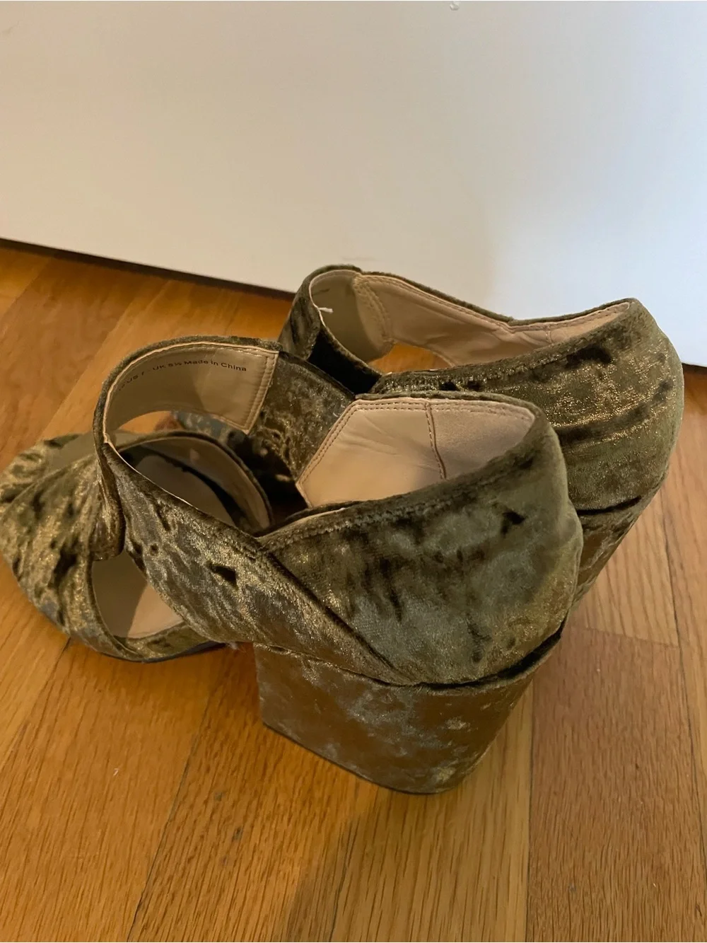 CAbi soft velvet
