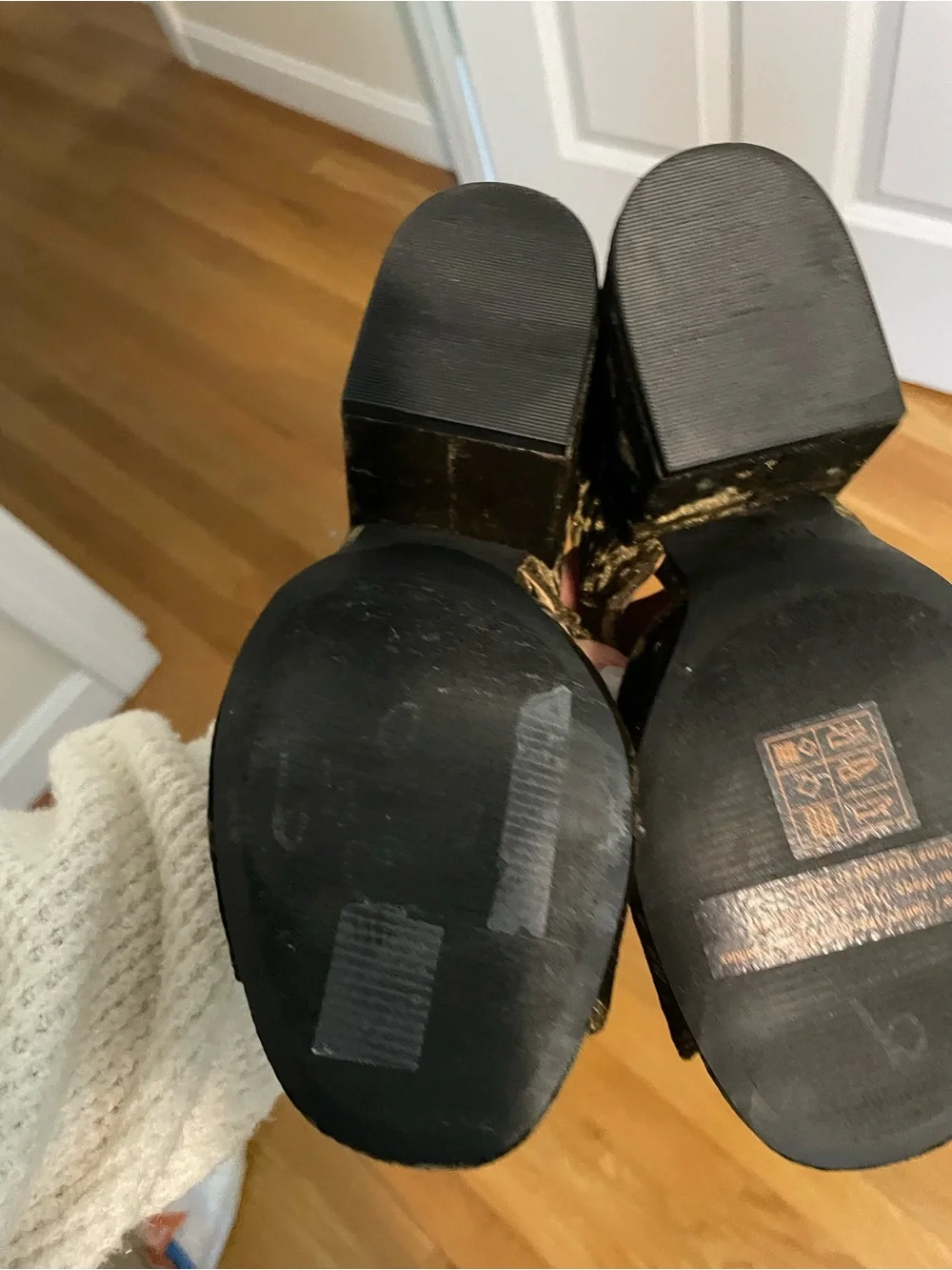 CAbi soft velvet