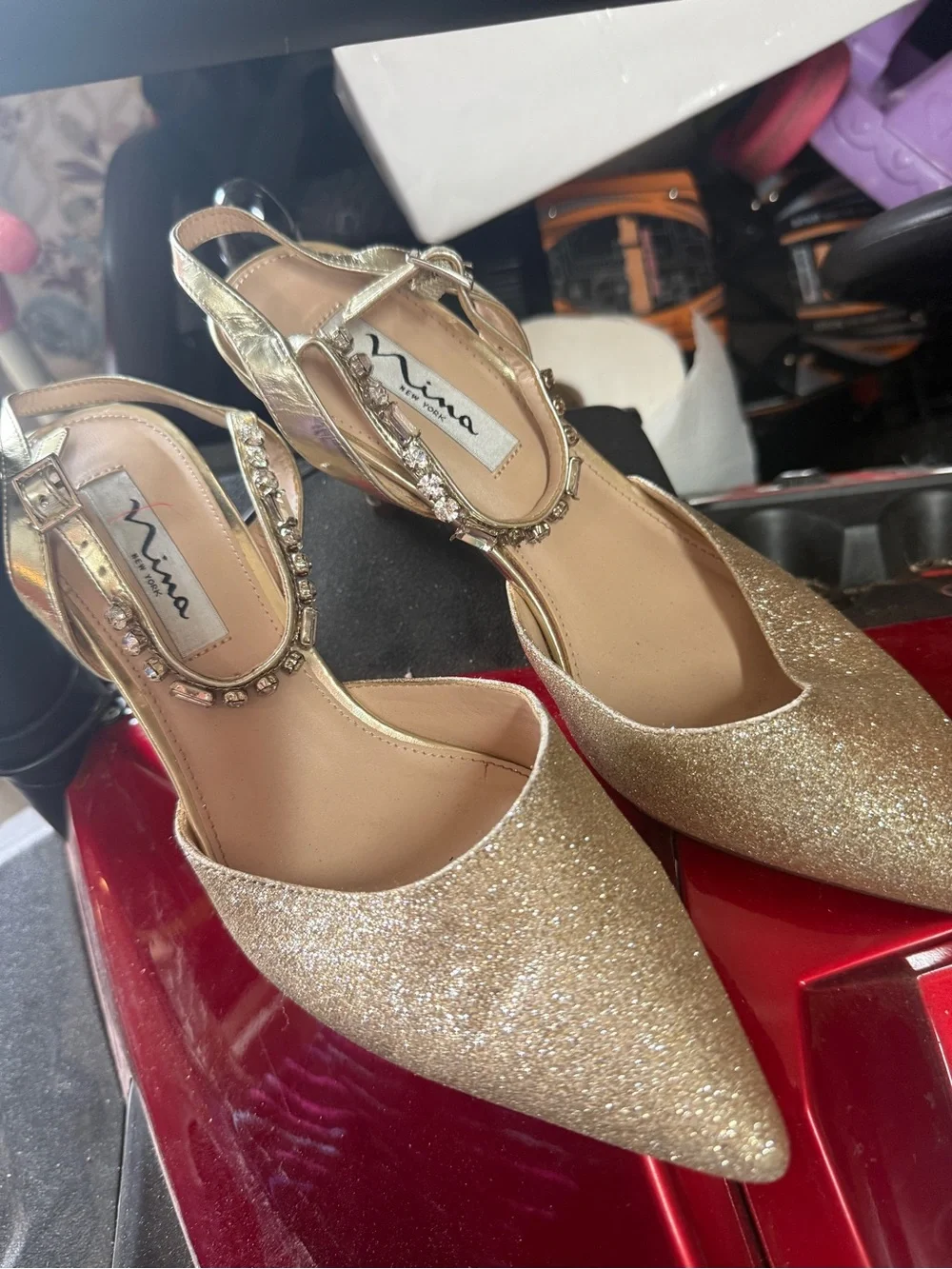 Nina sparkling gold