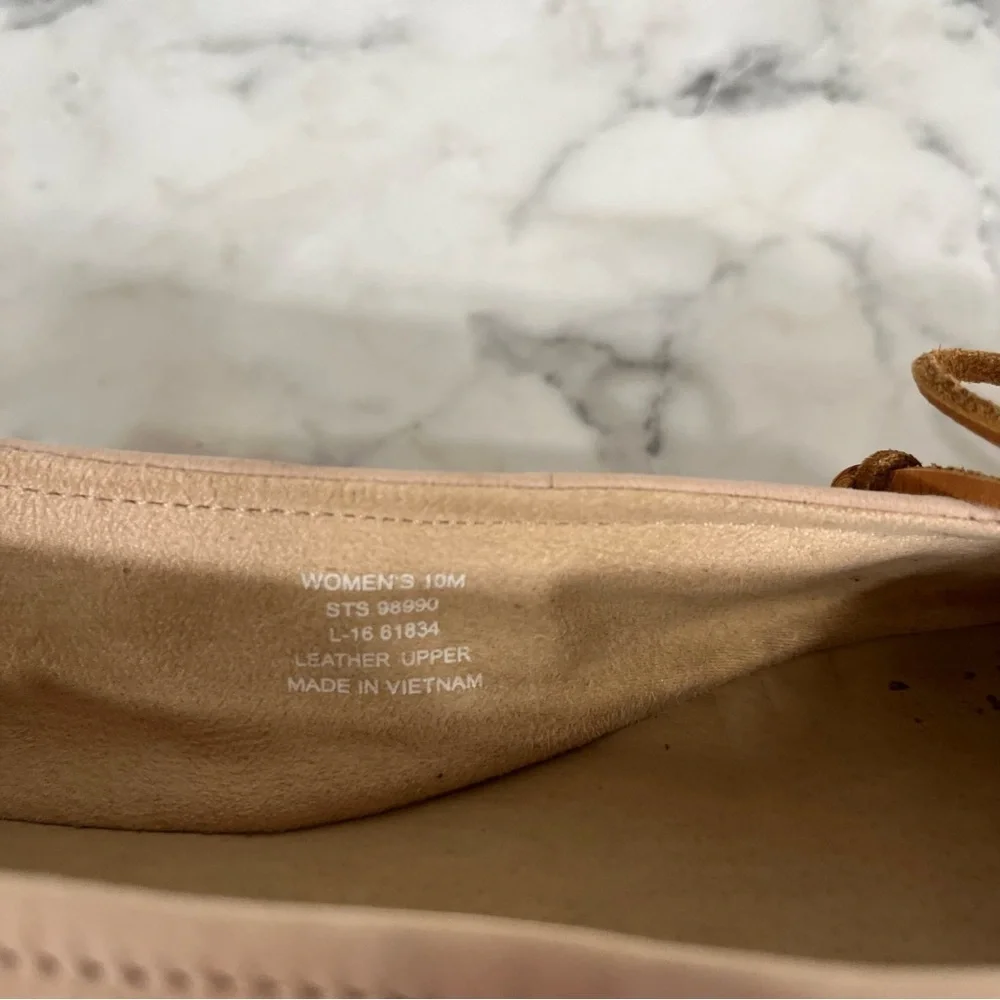 Sperry thalia rose