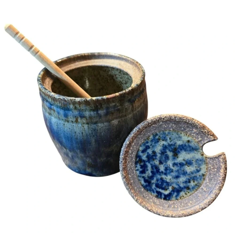 N/A stoneware signed
