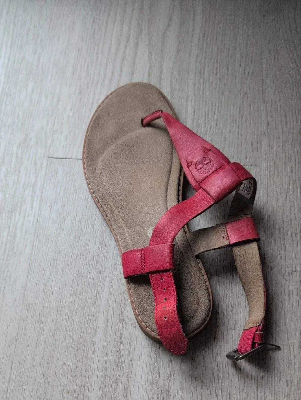 Timberland Women's Crimson Leather T-Strap Sandals
