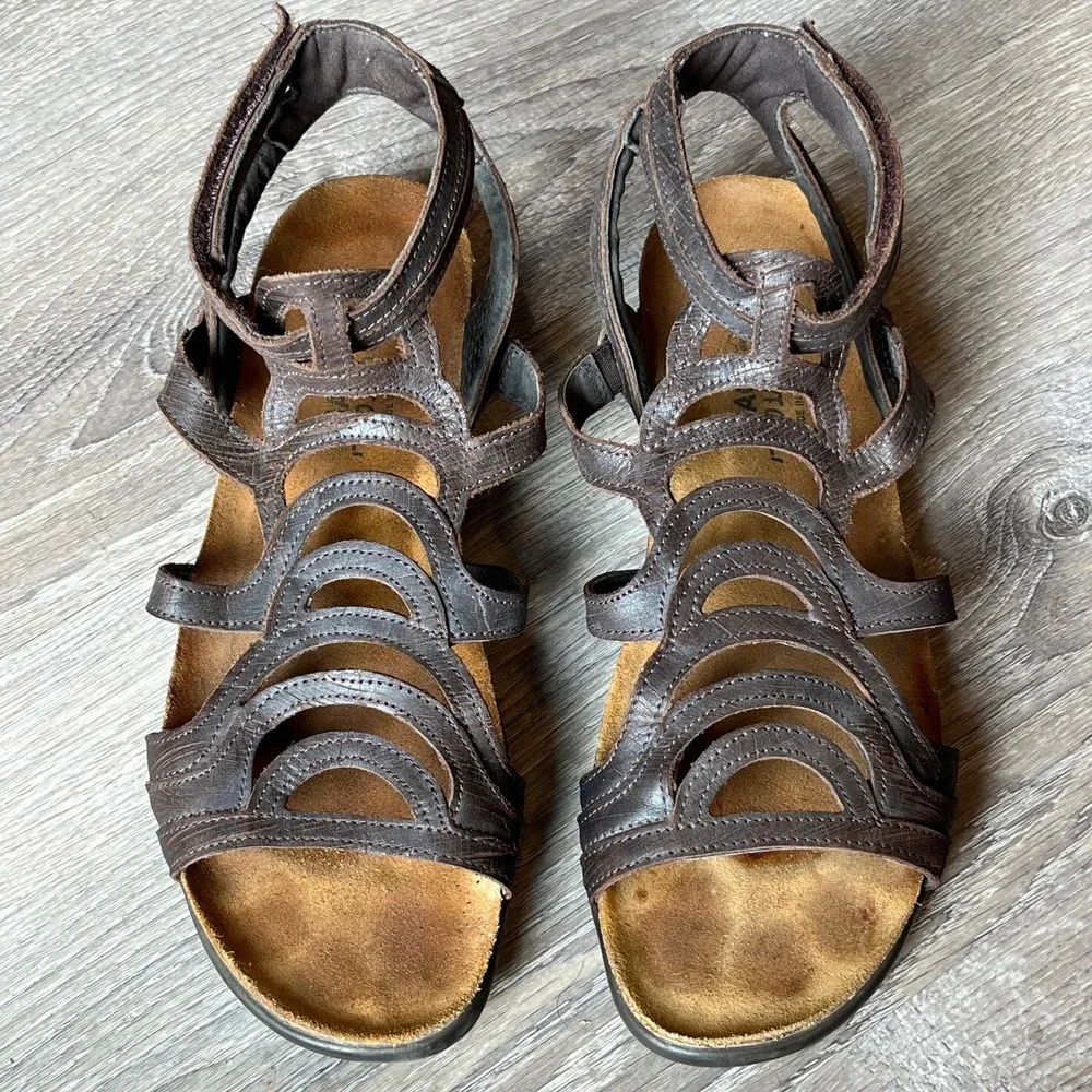Naot leather wrapped gladiator