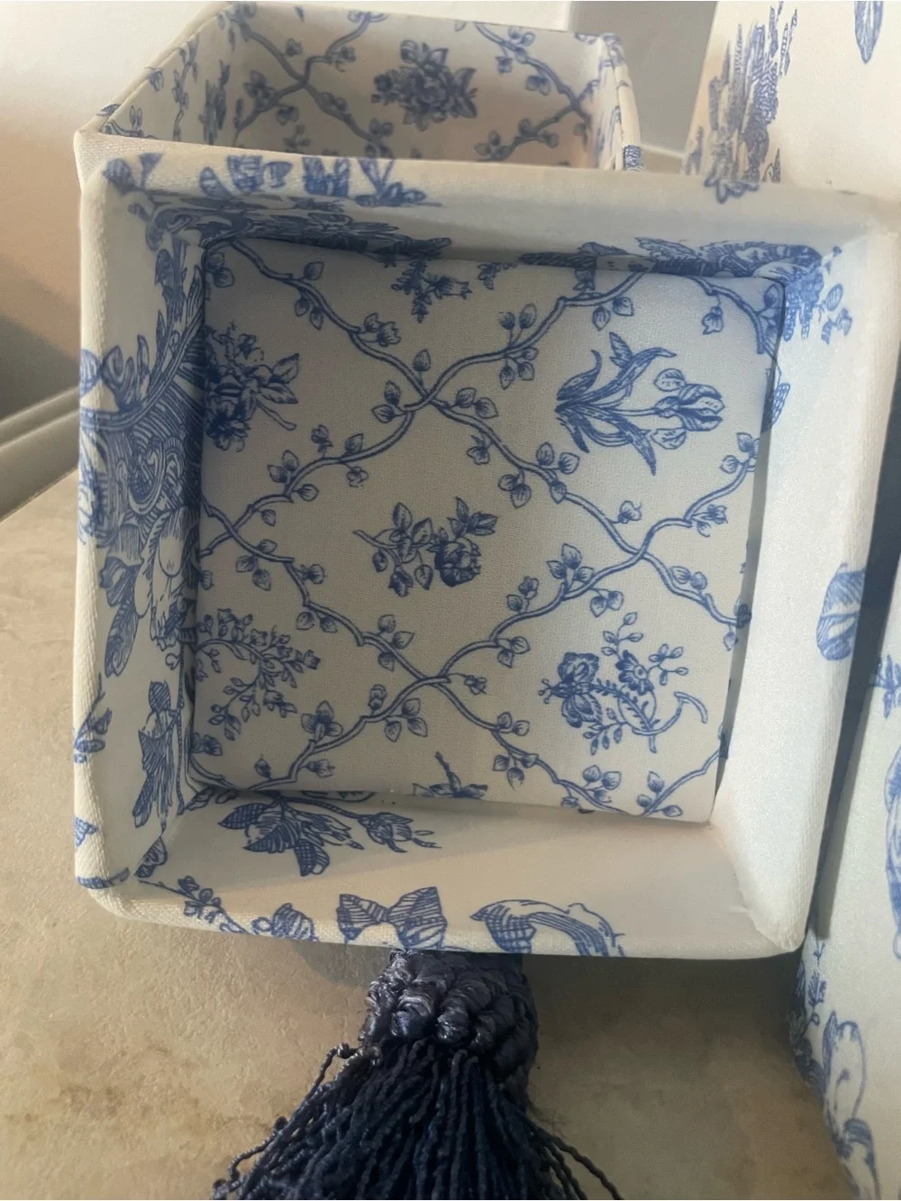 N/A home accents