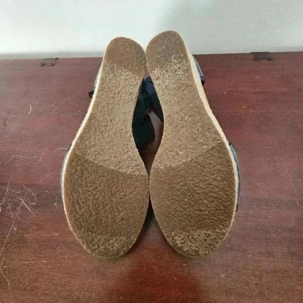 UGG goes excellent
