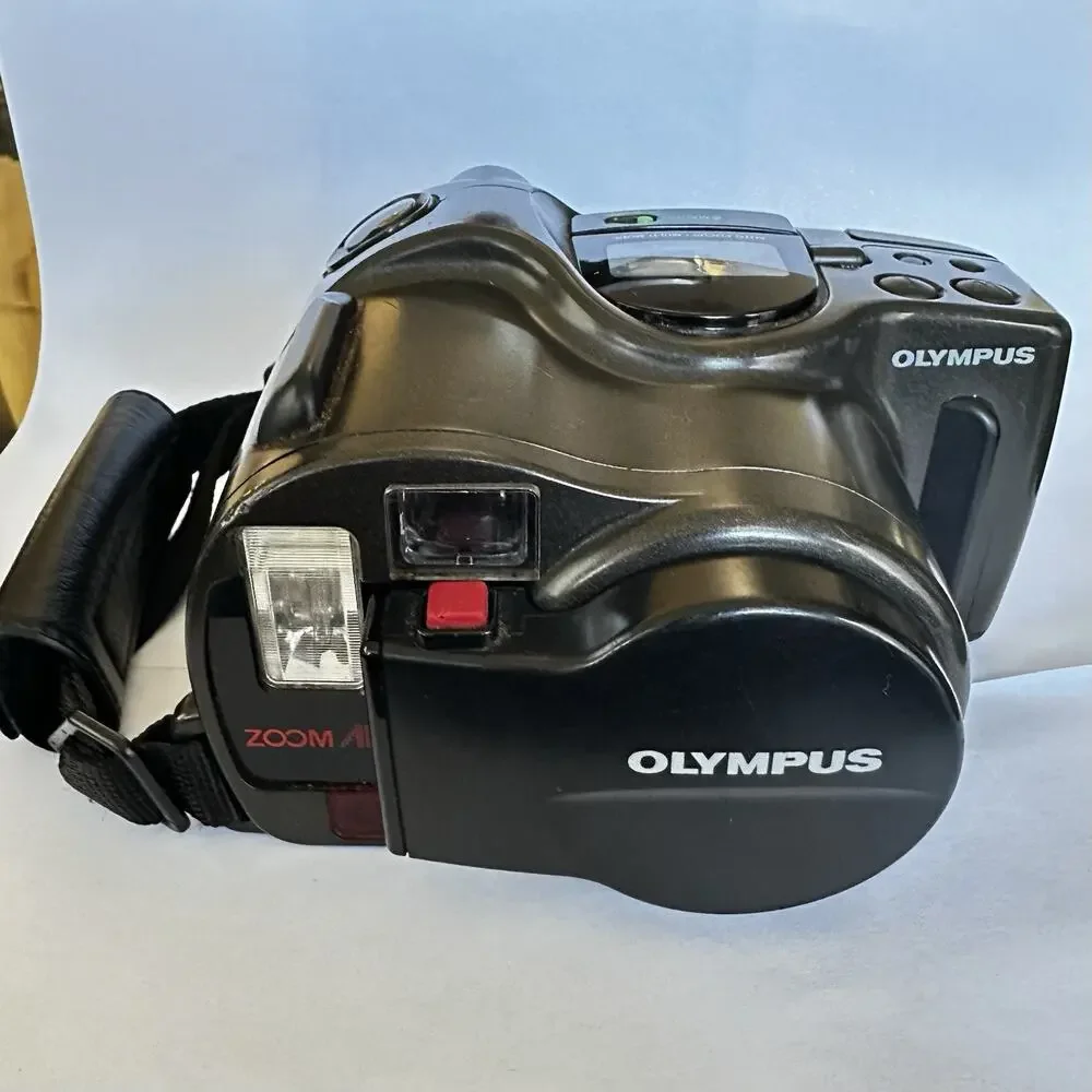 Vtg Olympus Infinity SuperZoom 330 AF Point & Shoot 35mm Film Camera Works