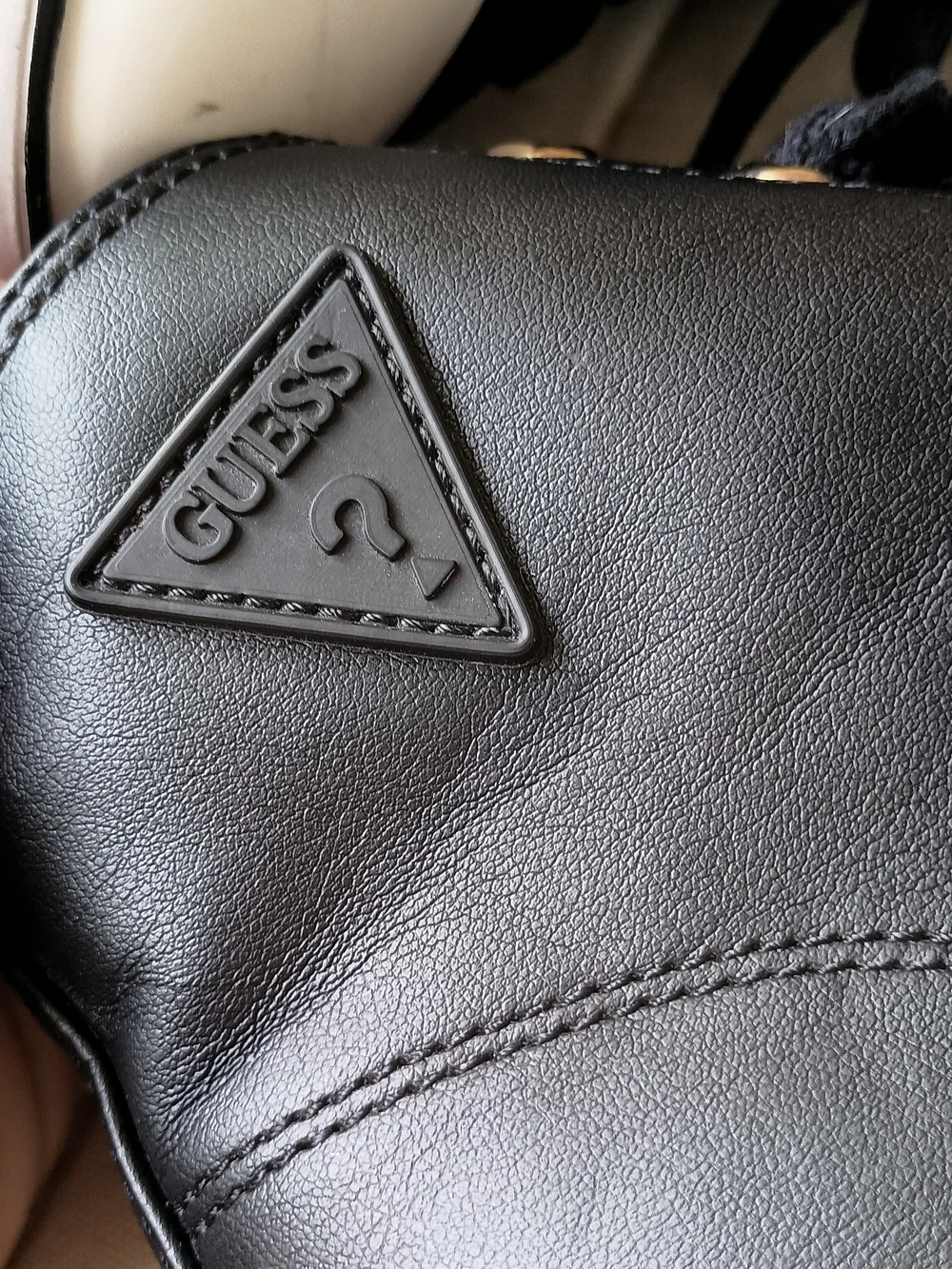 Guess stylish high