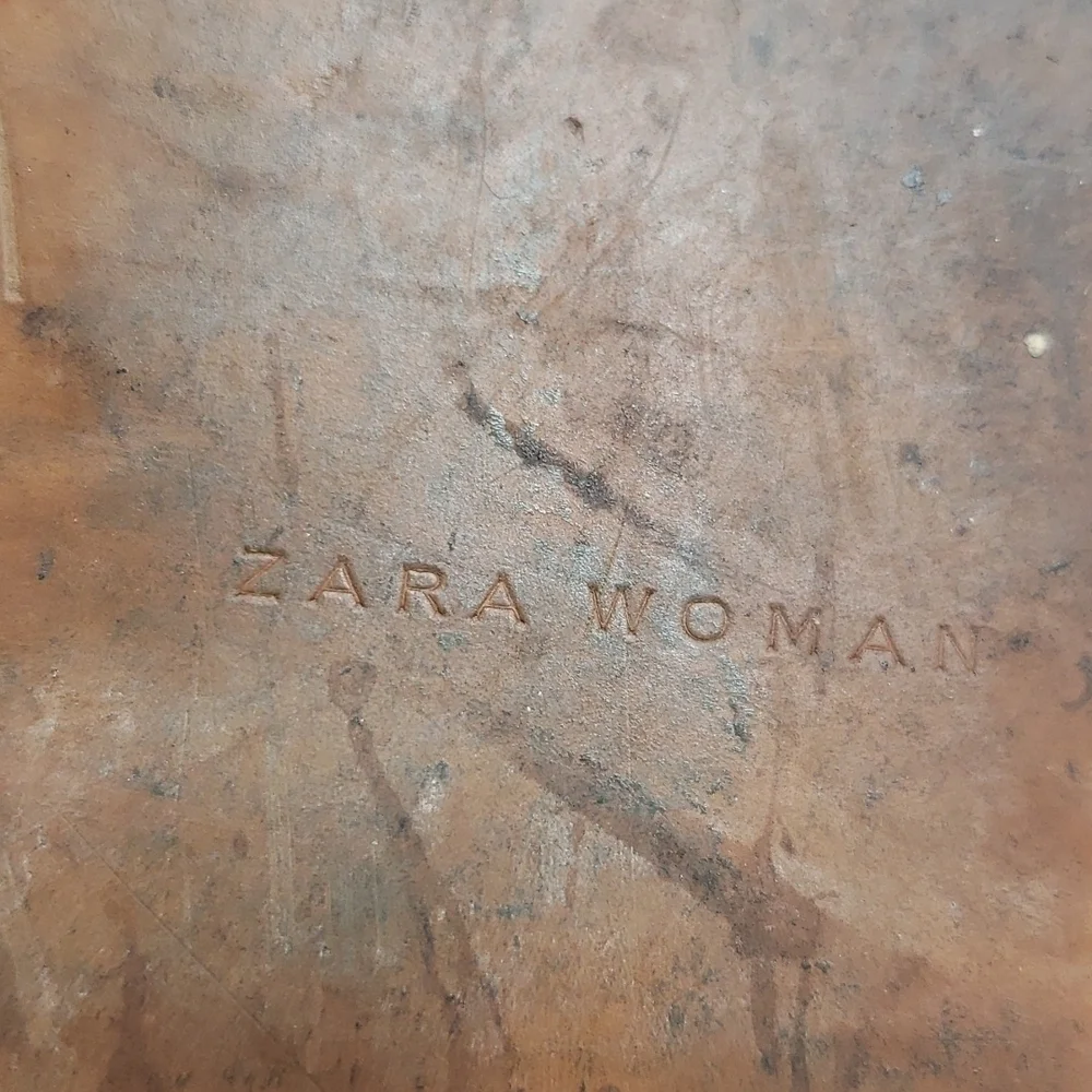 Zara 5584 301