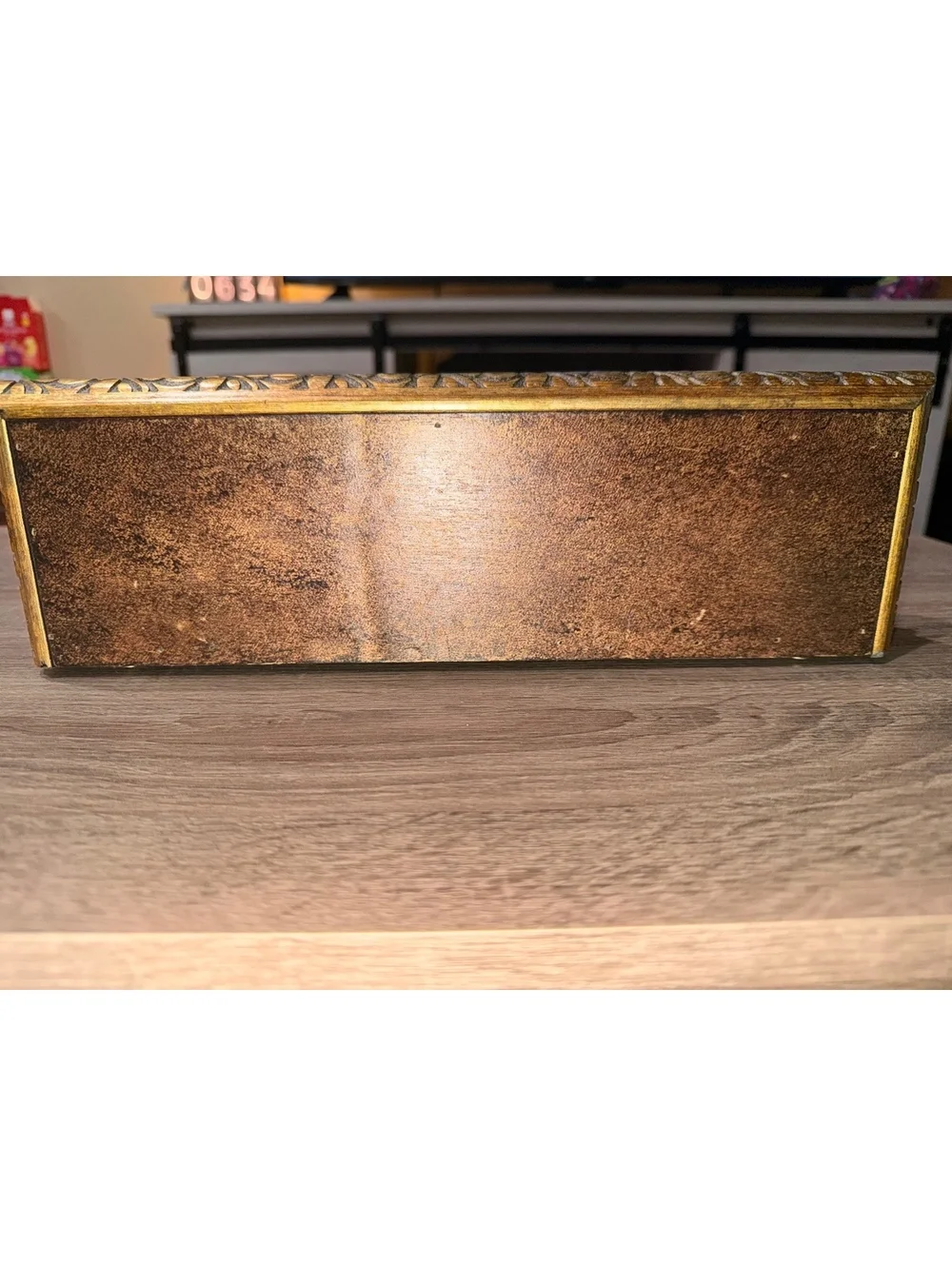 N/A ornate gold