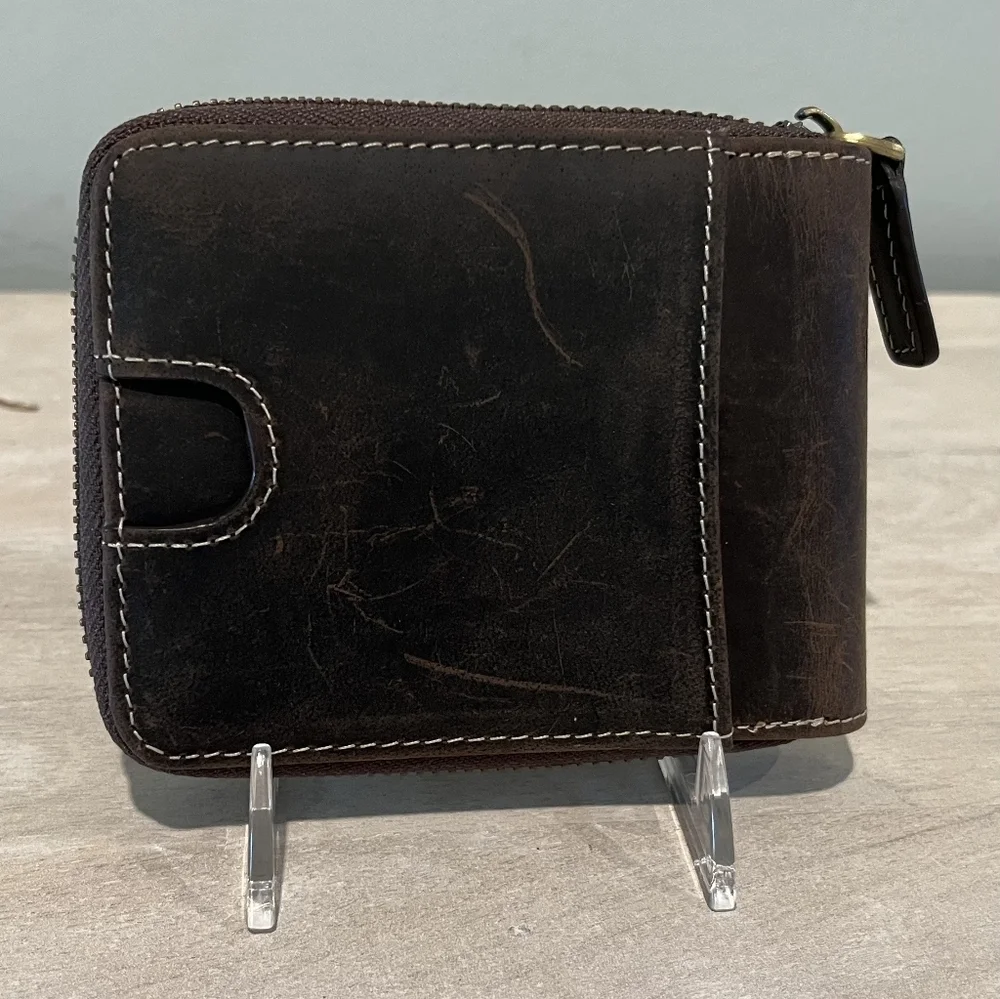 N/A leather zipper
