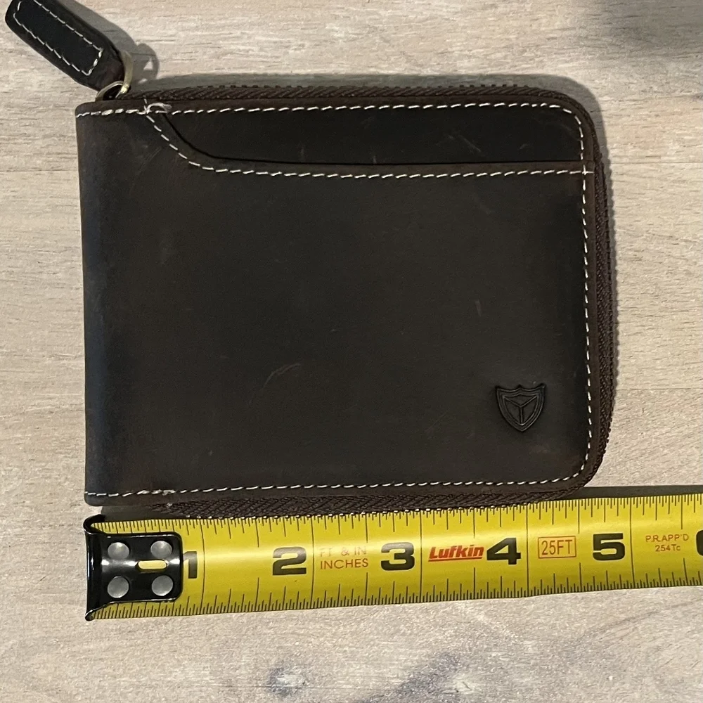 N/A leather zipper