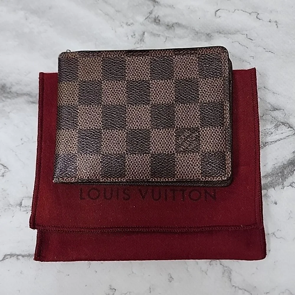 Authentic Louis Vuitton Damier Ebene Bi-fold Men's Wallet