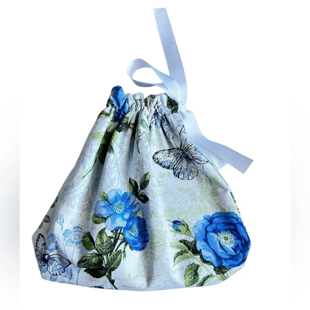 Hand Crafted elegant drawstring