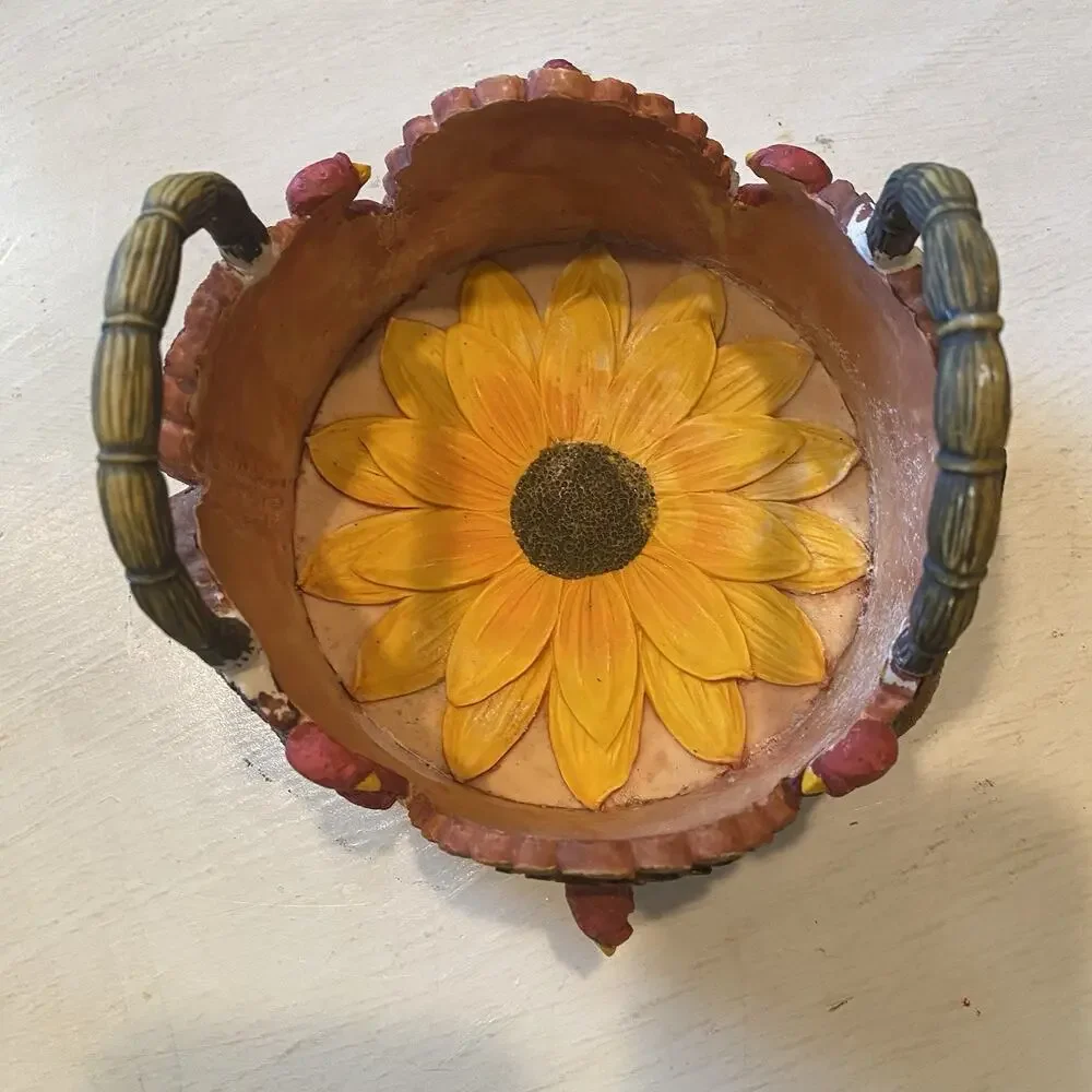 Sunflower Turkey Ceramic‎ Basket 6x6x4