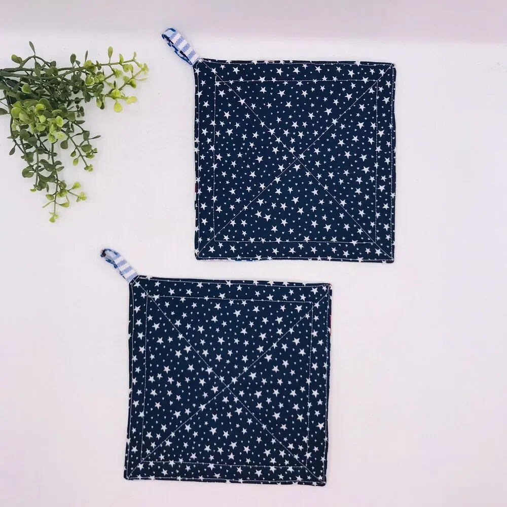 2 Square Potholders, Patchwork Americana Red White Blue Kitchen 7x7 Inches