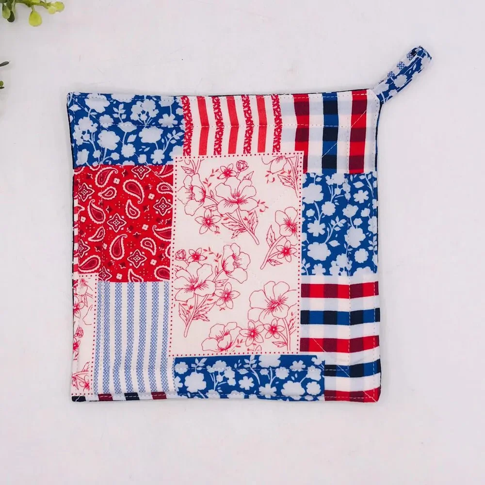 2 Square Potholders, Patchwork Americana Red White Blue Kitchen 7x7 Inches