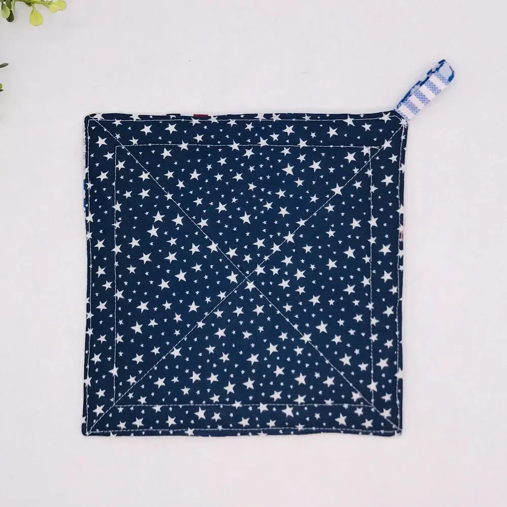 2 Square Potholders, Patchwork Americana Red White Blue Kitchen 7x7 Inches