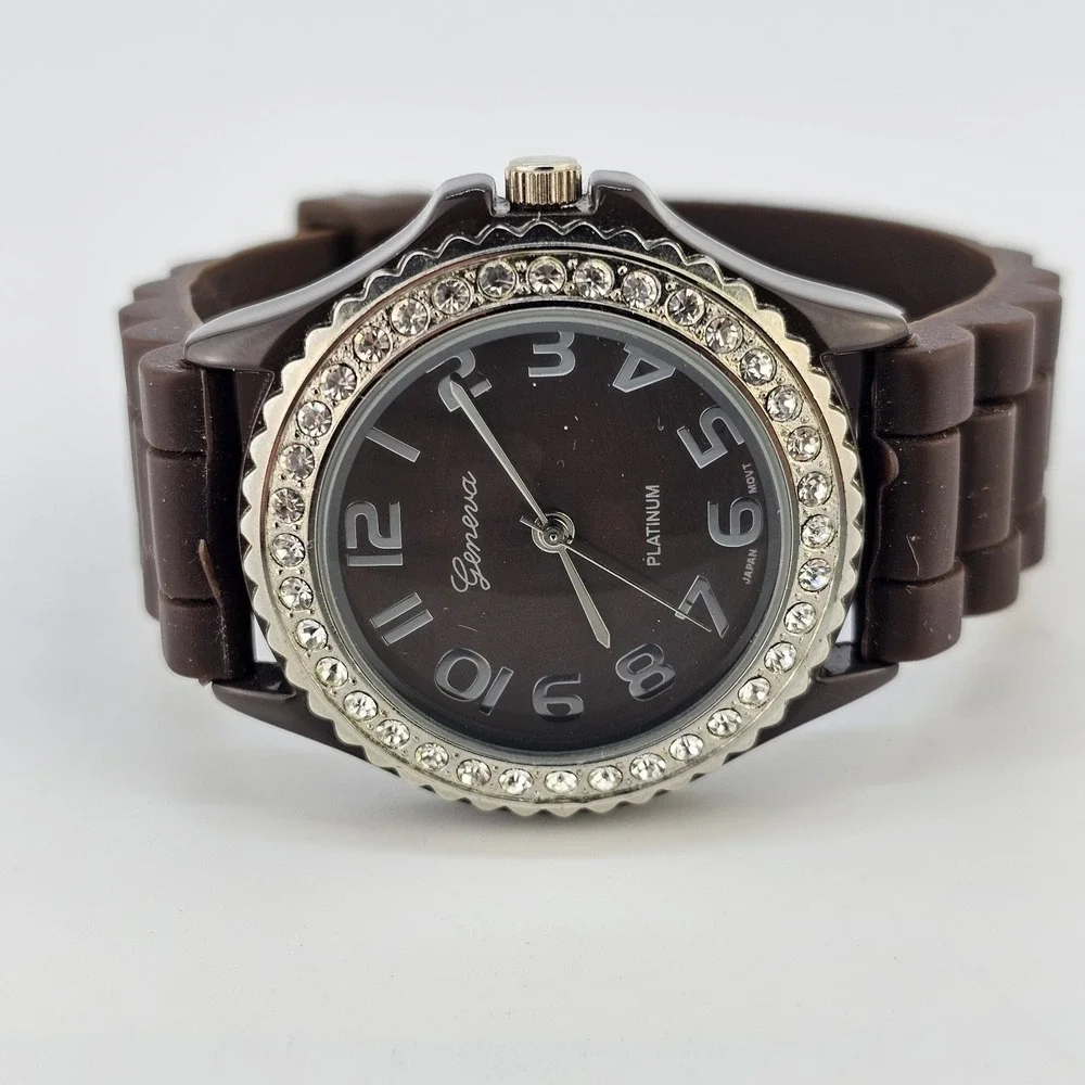 38MM Women's Watch Dark Brown‎ Dial Dark Brown Plastic Bands NEW Battery