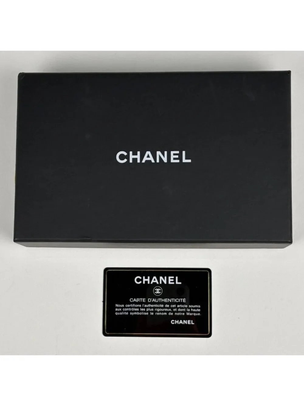 Chanel 94 experts