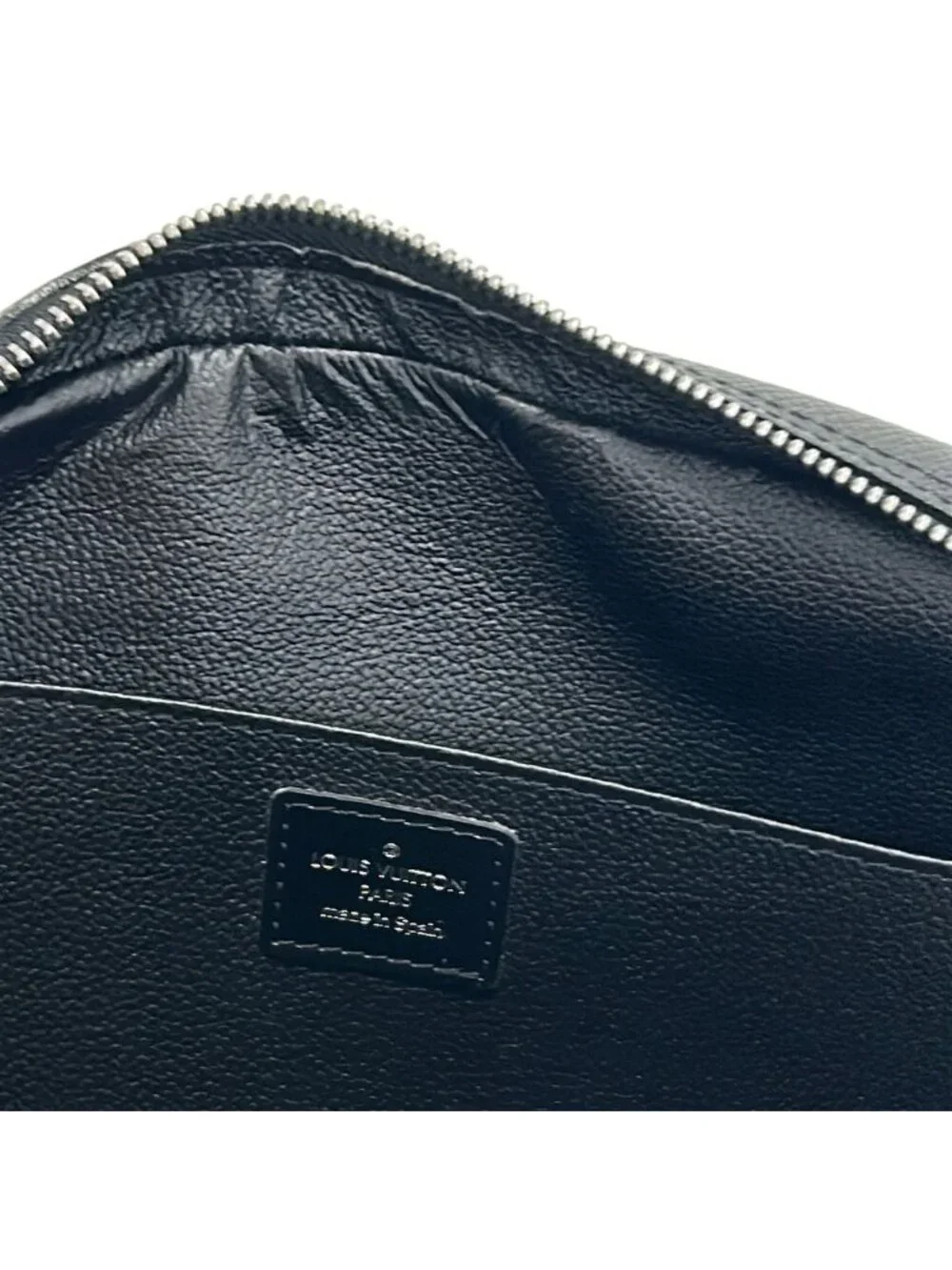 Louis Vuitton category pouch