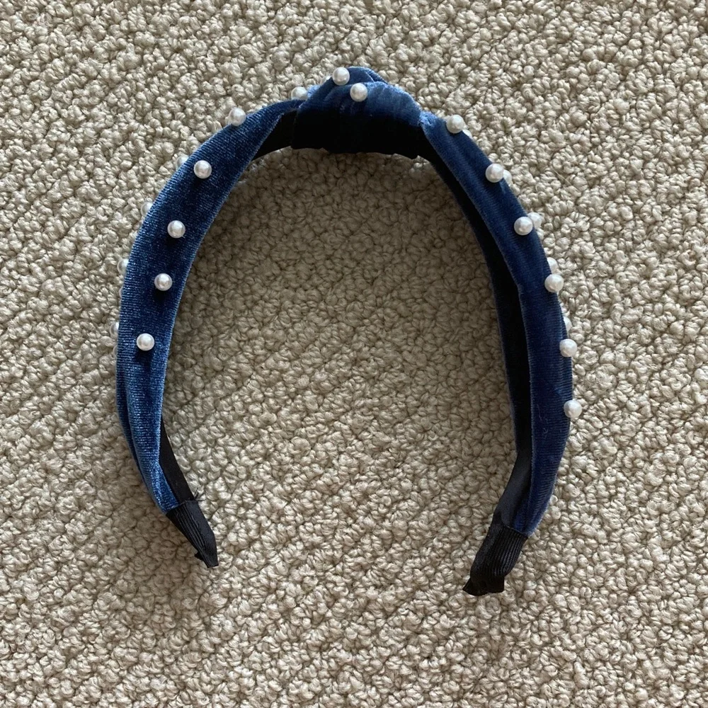 N/A stylish blue