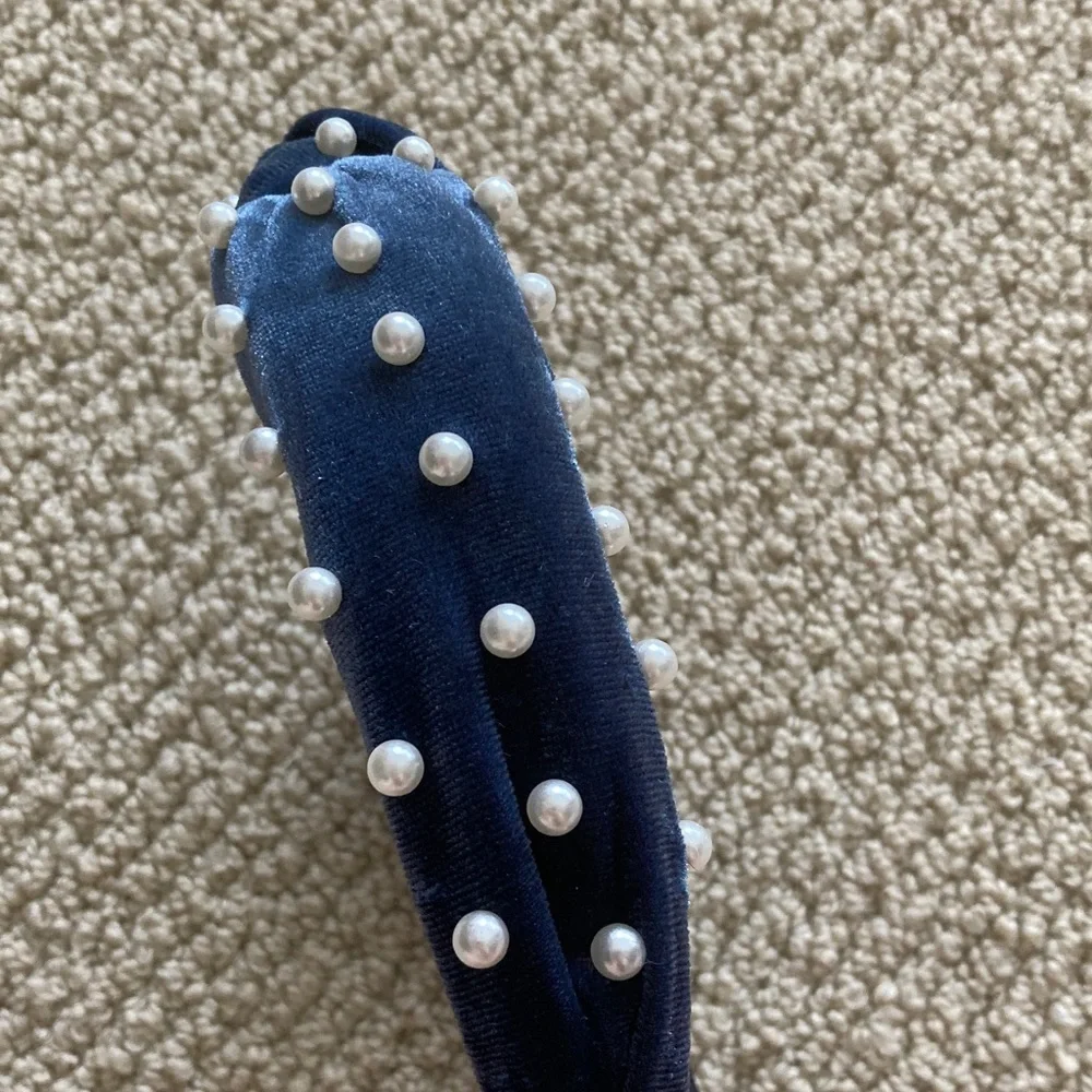 N/A stylish blue