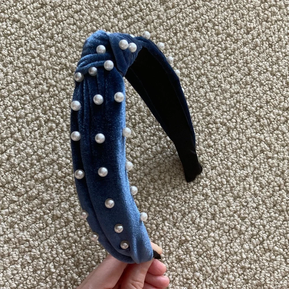 N/A stylish blue