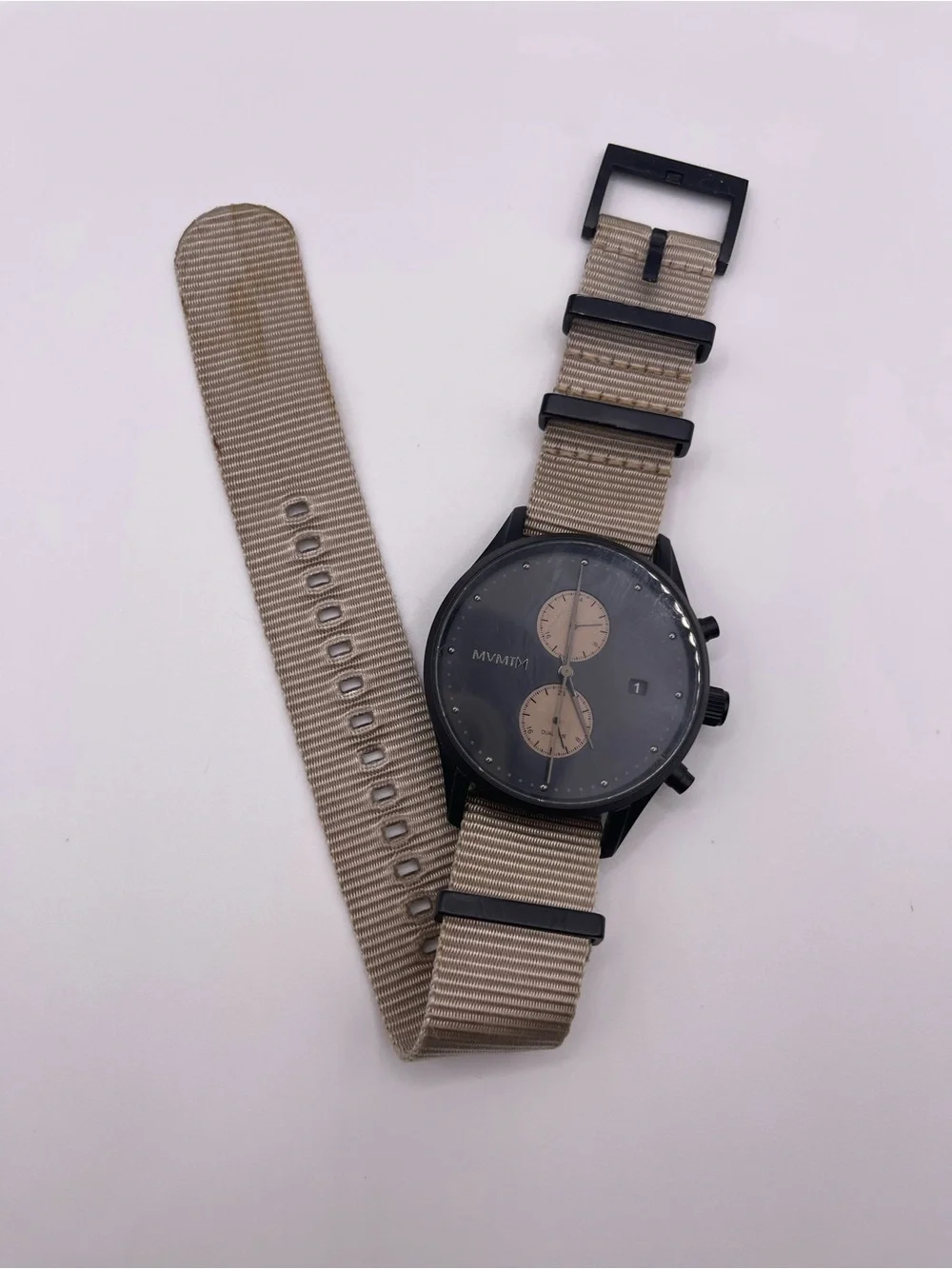 MVMT Men’s Watch Voyage Dessert Dual Time with extra replacement bands