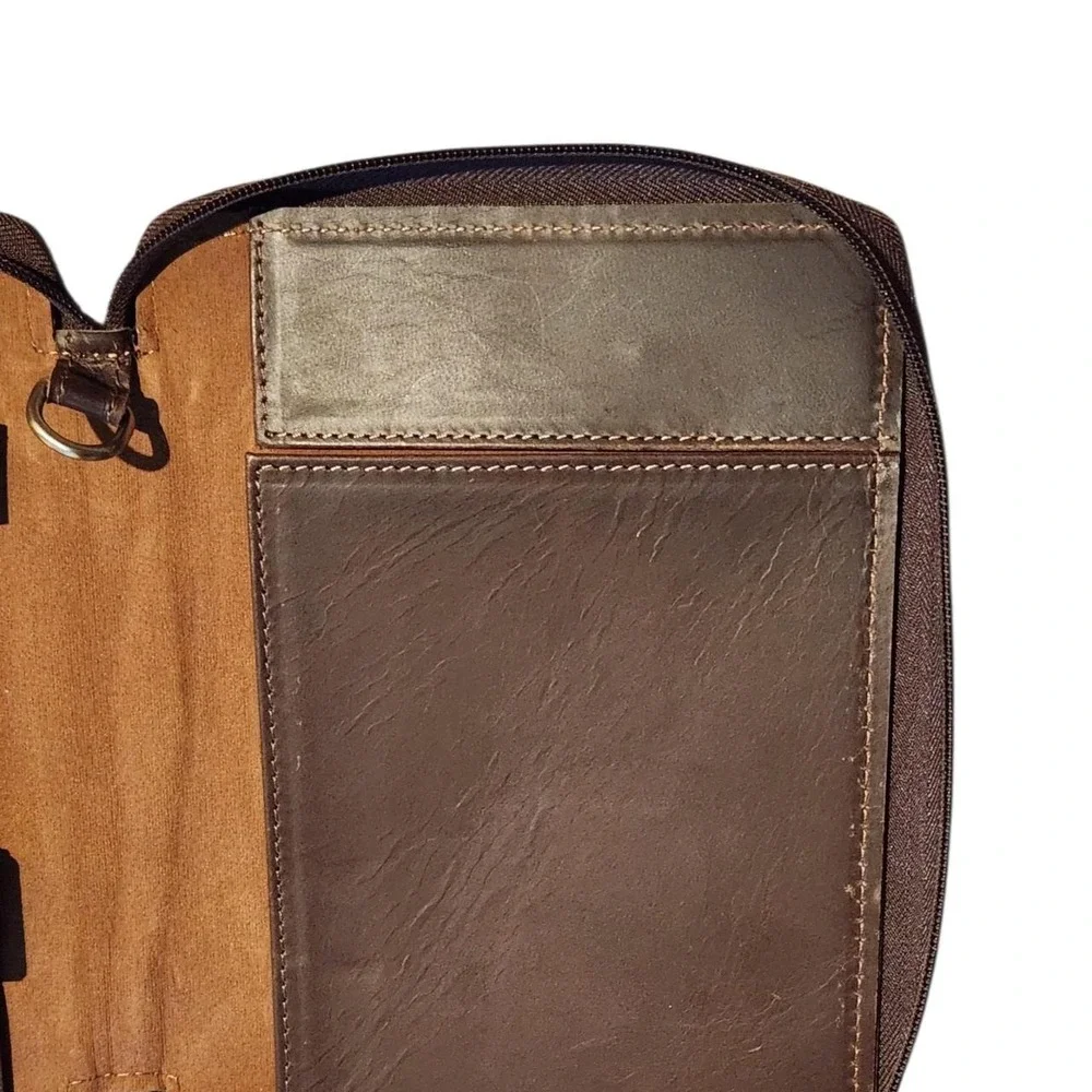 Espresso Leather Professional Premium Zippered Brown Folio Tech Case Old Money