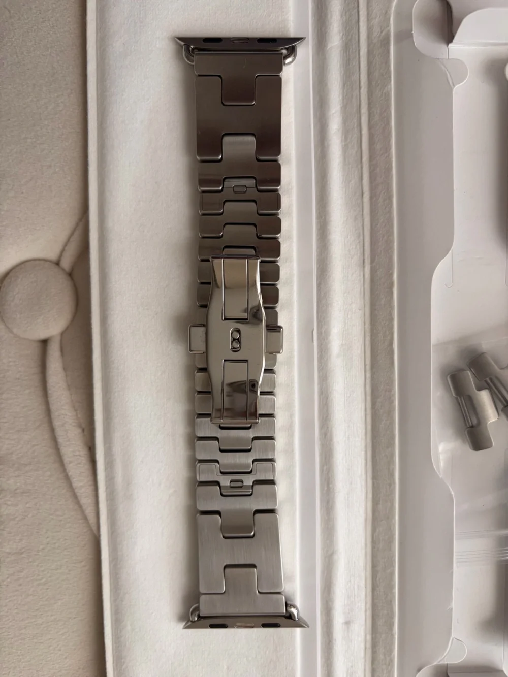 Hermes links from ship