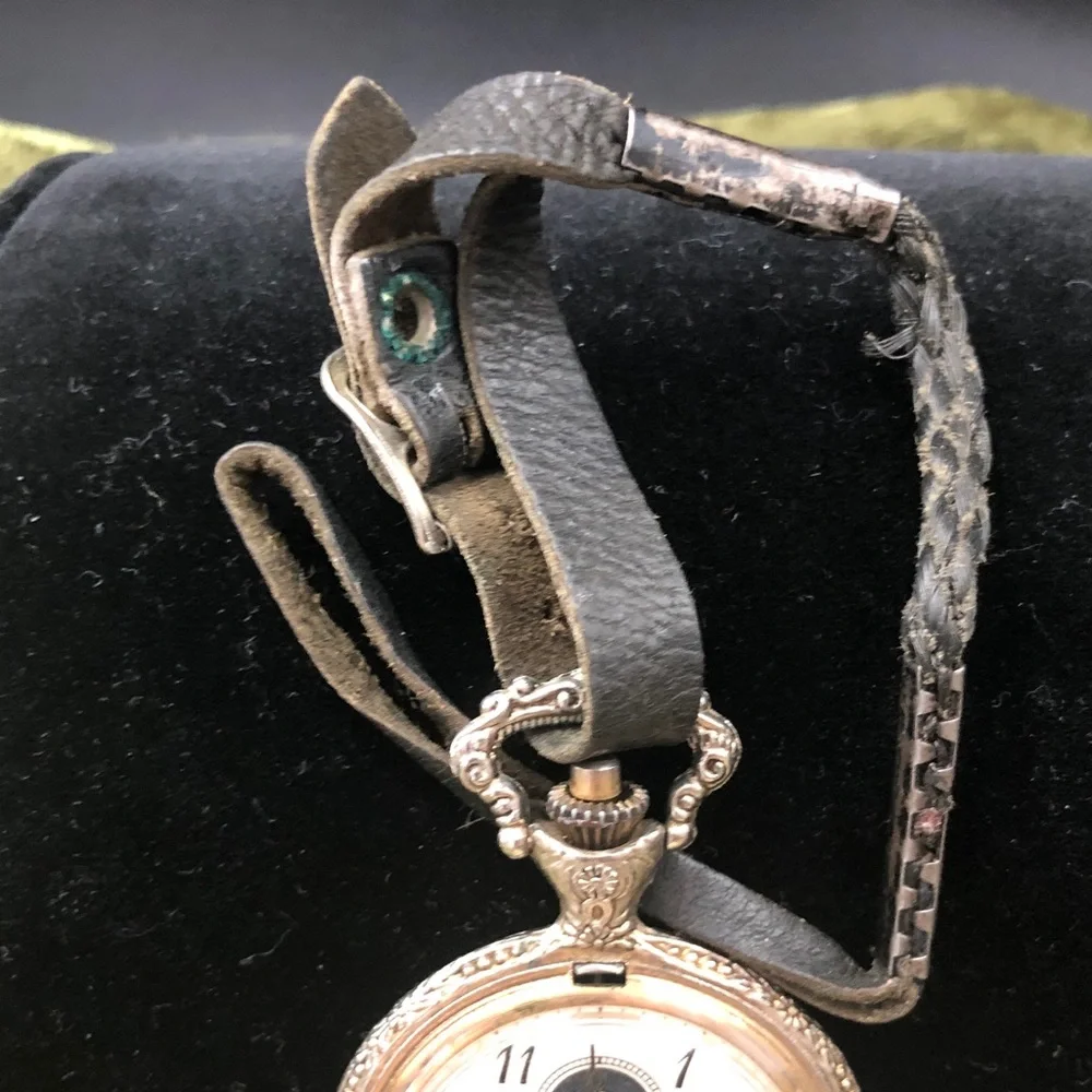 N/A elegant pocket