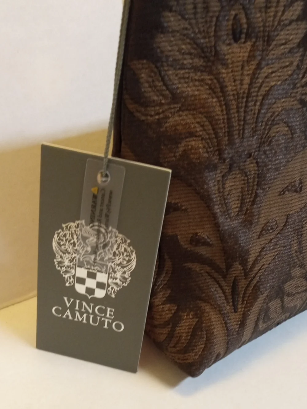 Vince Camuto vince camuto
