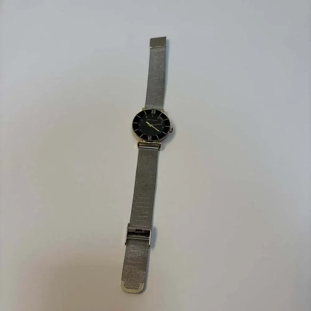 Anne Klein anne klein
