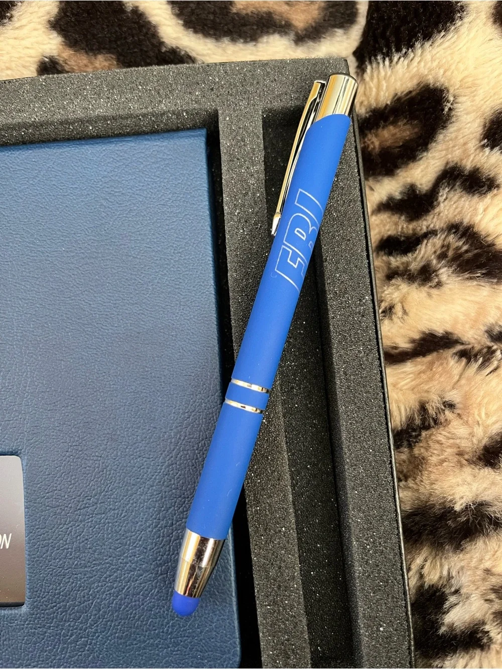 N/A professional blue