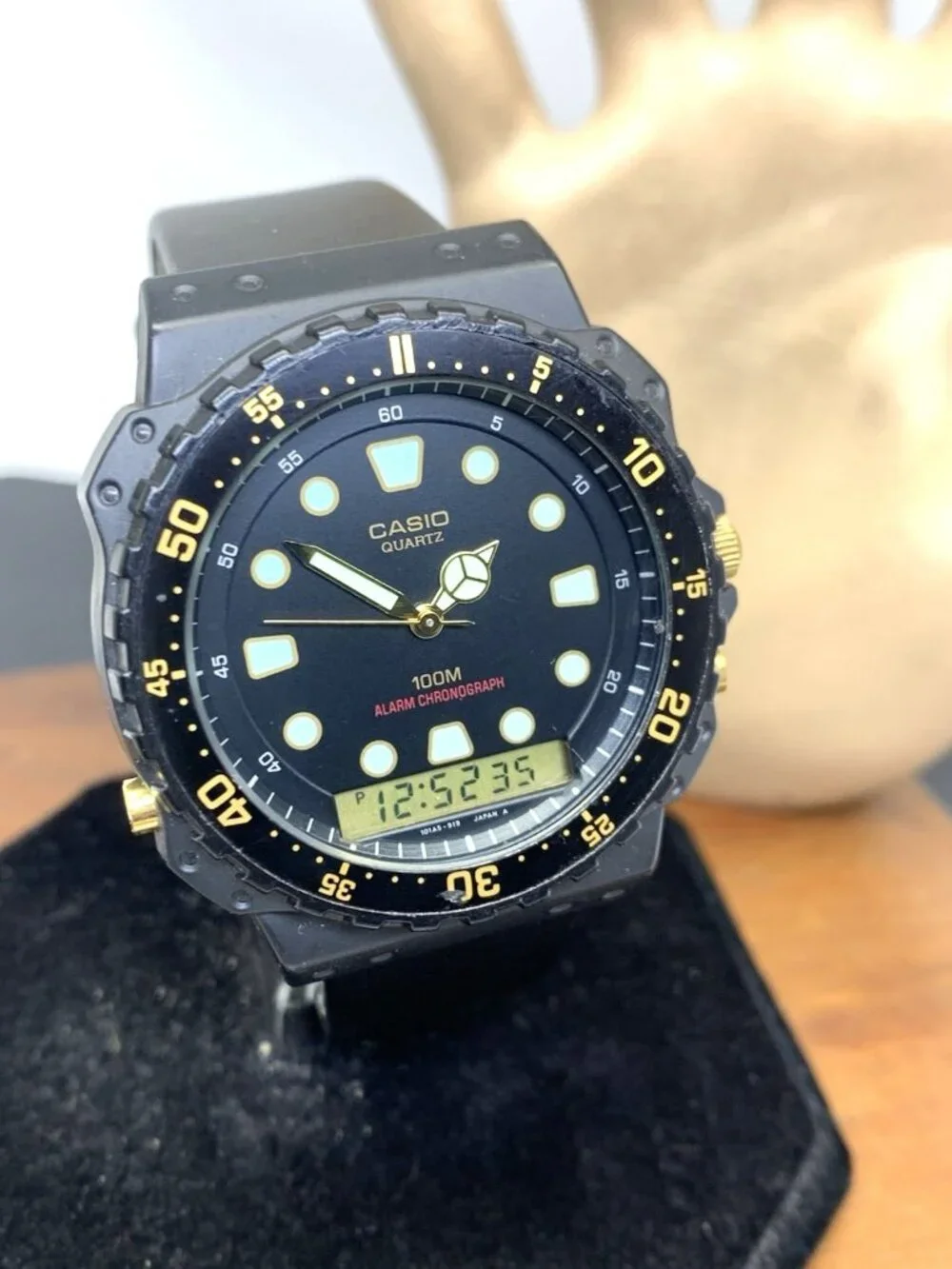 Casio men watch