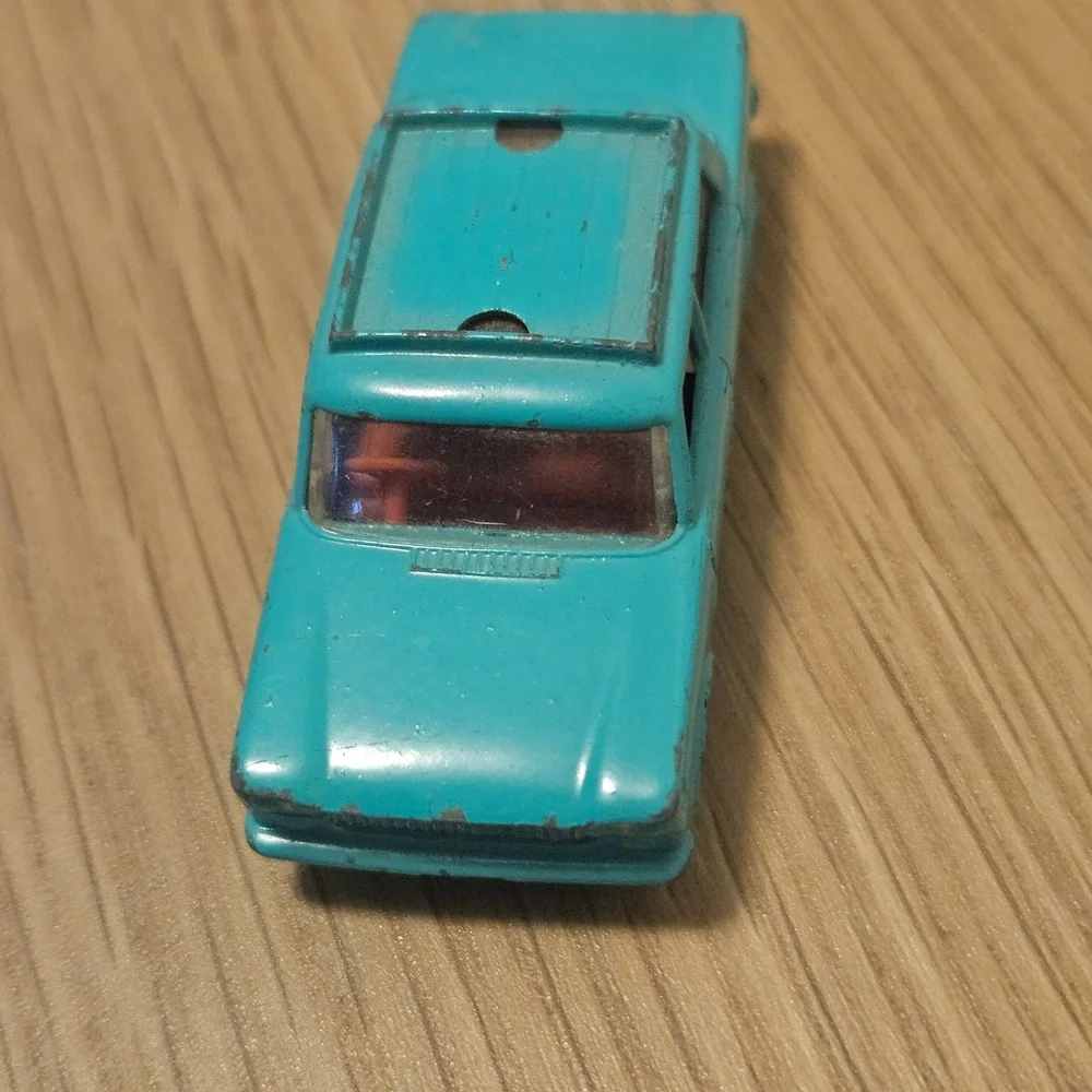 MATCHBOX vintage turquoise