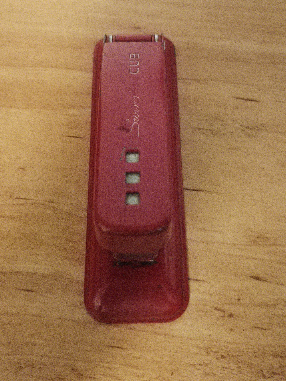 Swingline reliable red