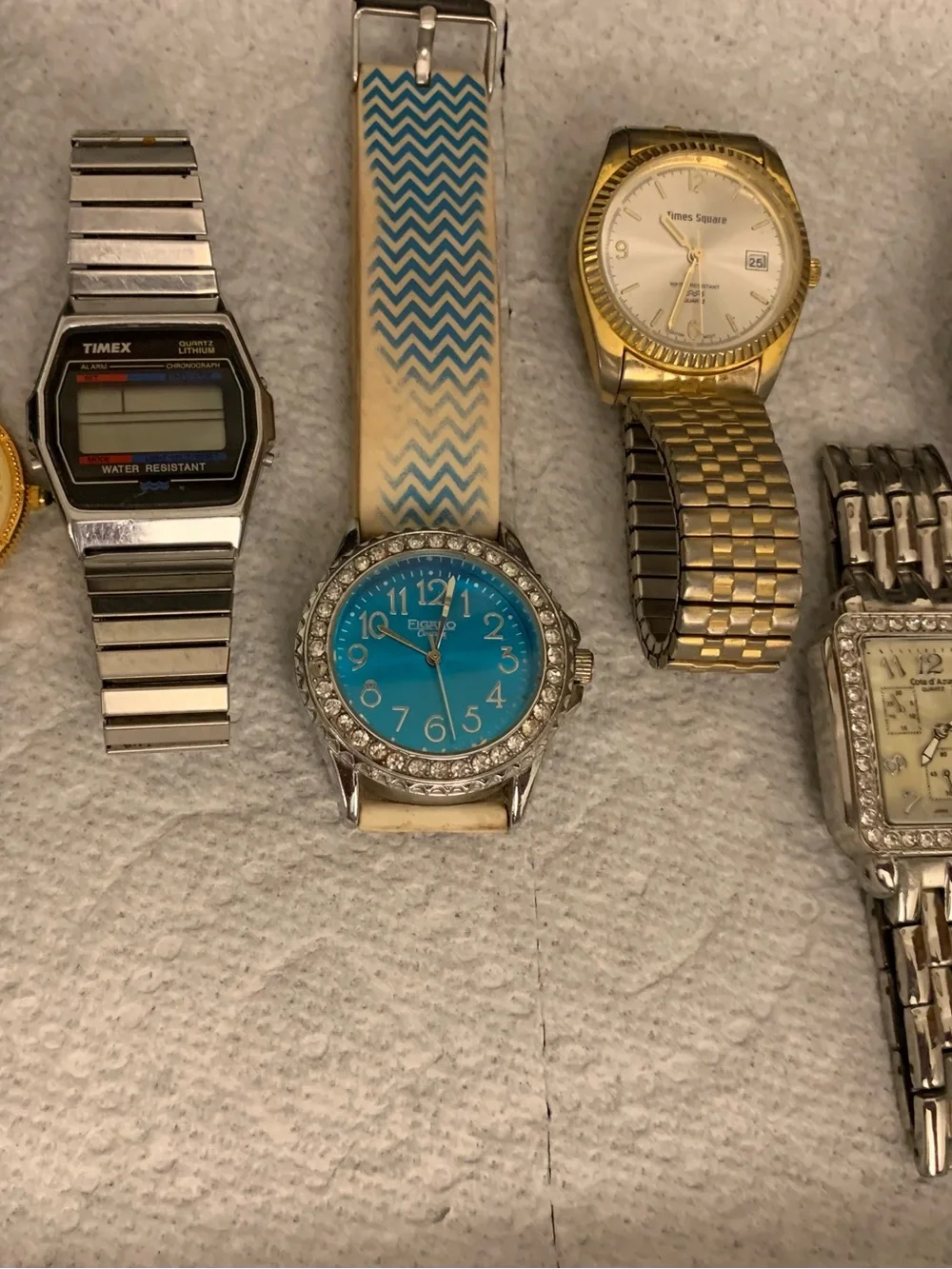 Lot of 10 Men's Watches,Some Brand Names,including 3-Timex.