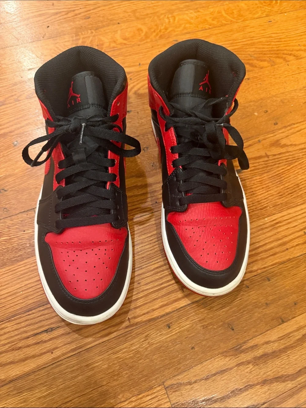Jordan classic silhouette