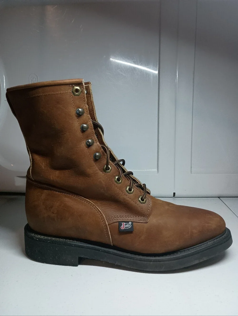 Justin Boots out shopping