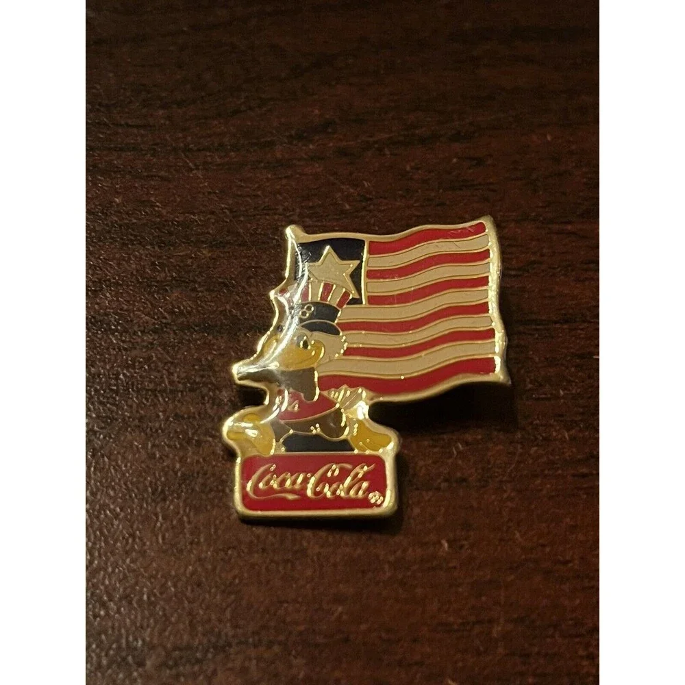 Vintage 1984 Los Angeles Olympics Coca Cola Sam Eagle Liberia‎ Flag Lapel Pin