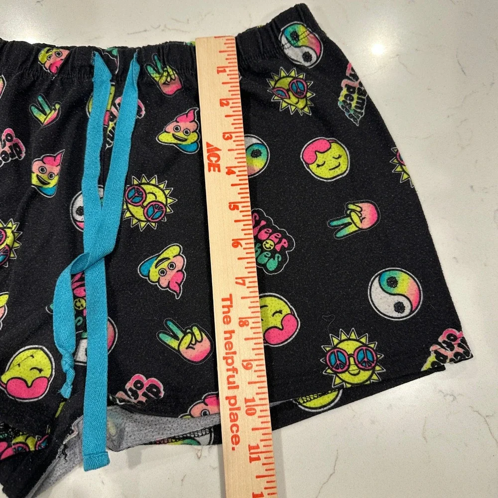 Justice Girls Sleep Shorts Black Emoji Peace Yin Yang Print Size 16/18 XL