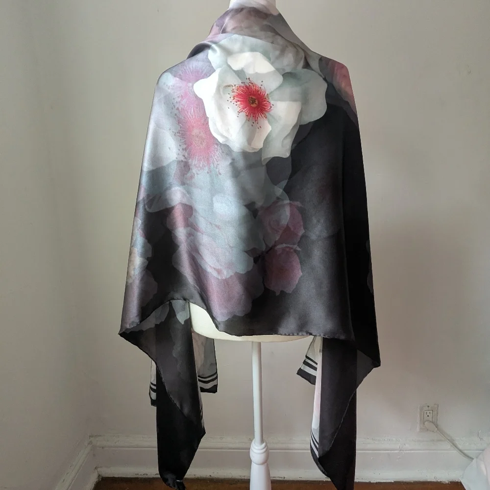 Ted Baker chic impressive