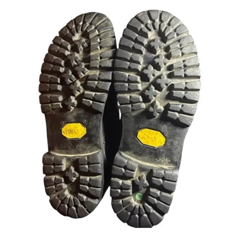 Limmer market fact leather