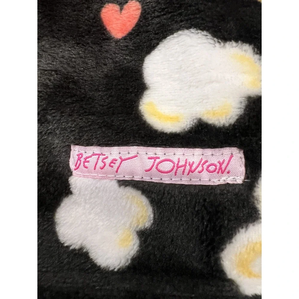 Betsey Johnson betsey johnson