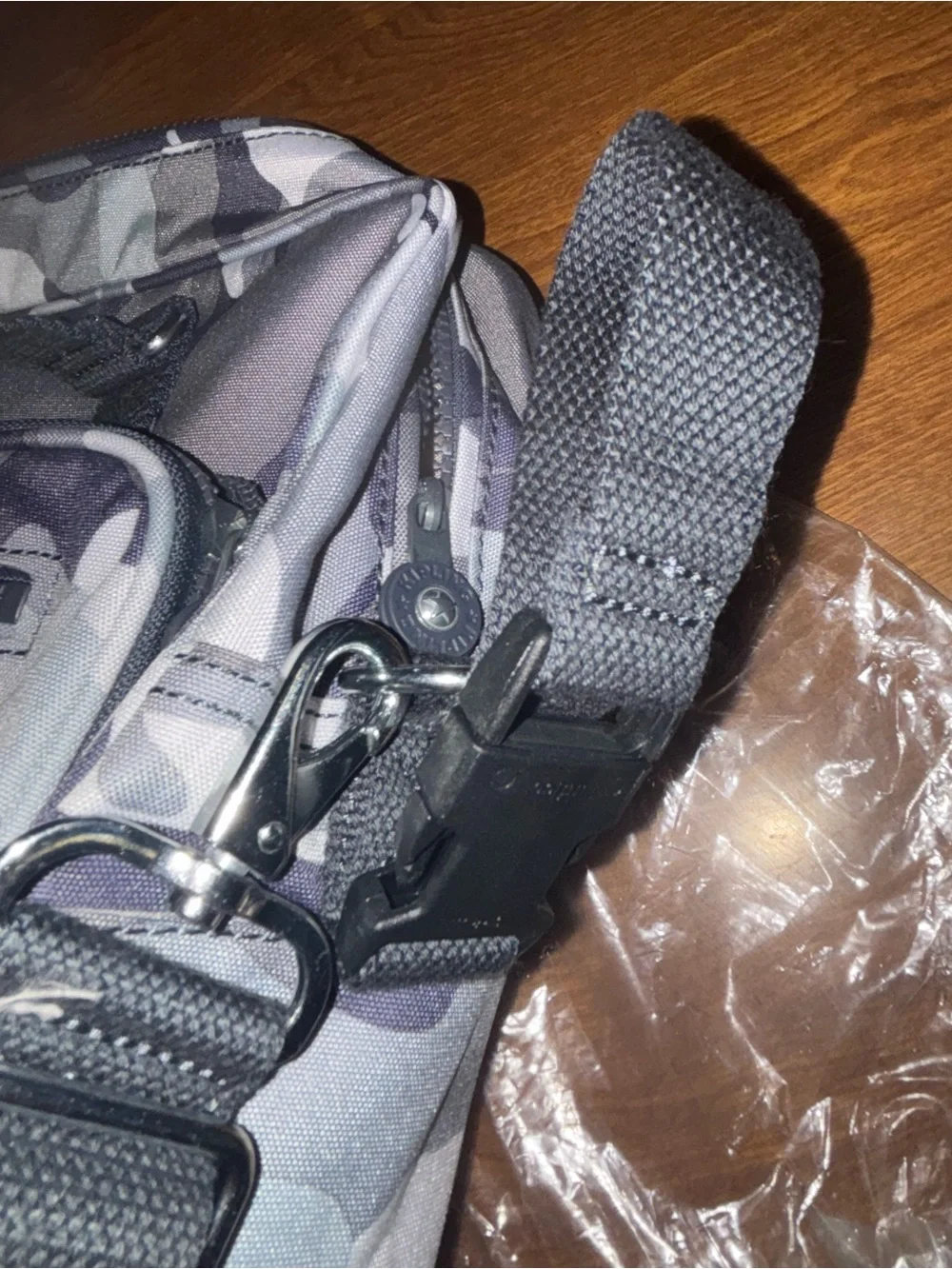 Kipling Alanna cool Camo NWT