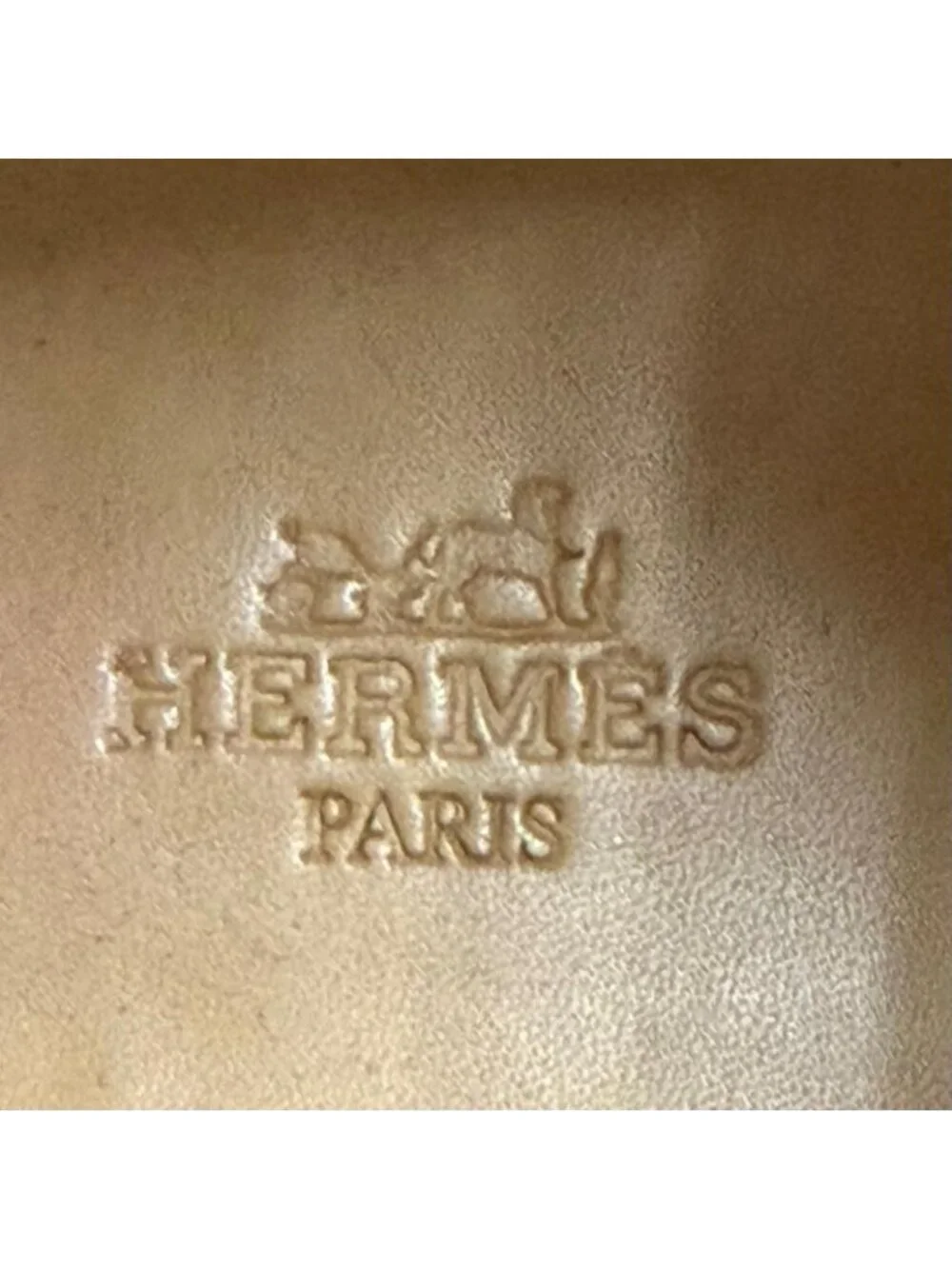 Hermes brand size