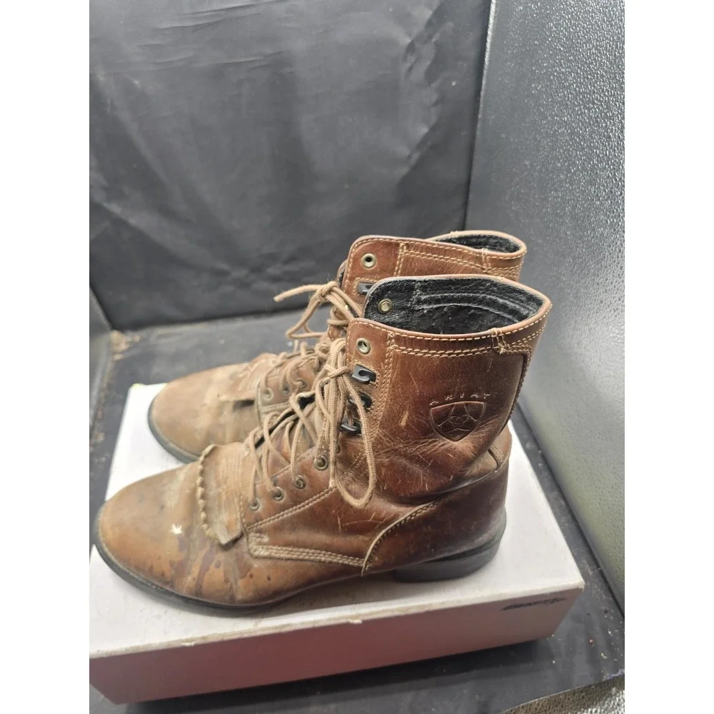 Ariat product pair