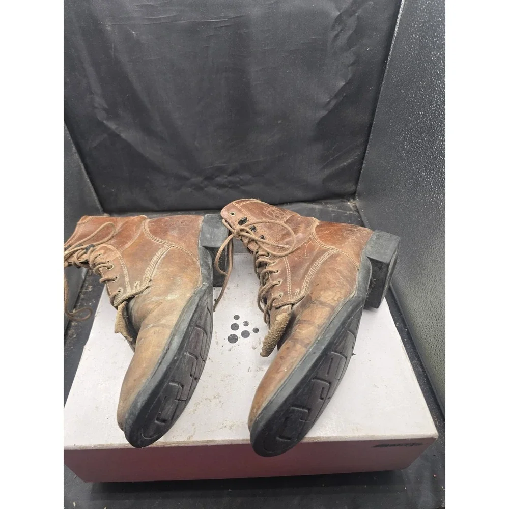 Ariat product pair